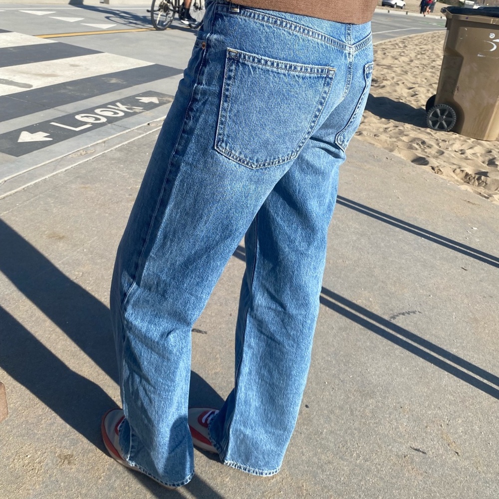 Gap Low Rise Stride Jeans with Washwell